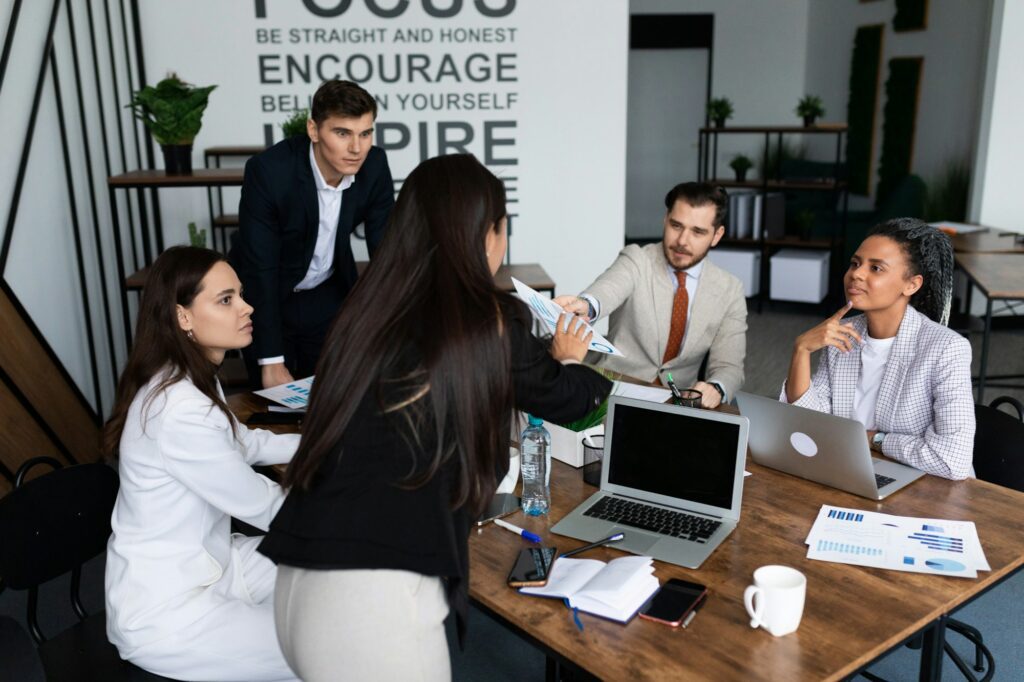 meeting of employees of the company with a discussion of cases to increase sales